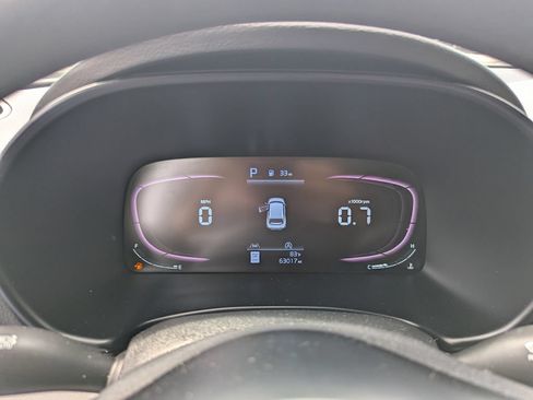 Used 2023 Kia Soul LX w/ LX Technology Package FWD image 17