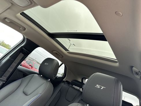 New 2026 Buick Encore GX Sport Touring w/ Advanced Technology Package image 28