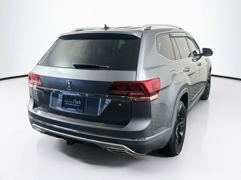 Used 2018 Volkswagen Atlas SEL FWD image 9