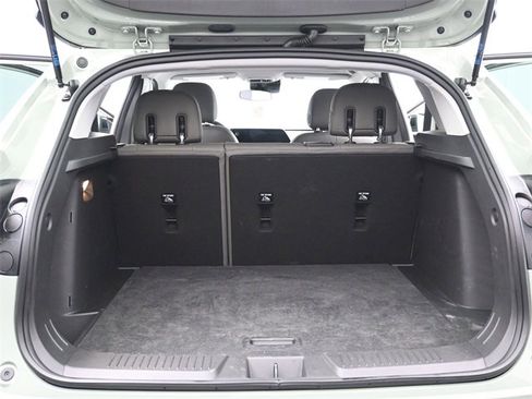 Used 2025 Chevrolet Trax ACTIV w/ Driver Confidence Package image 22