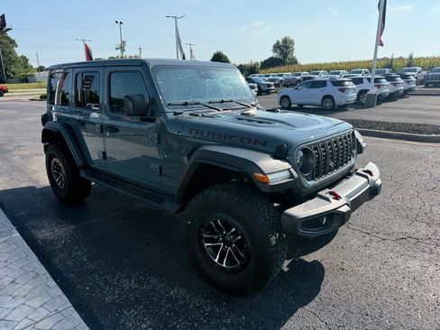 Used 2025 Jeep Wrangler Unlimited Rubicon w/ XTREMEE 35" Tire Package AWD/4WD image 1