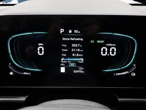 Used 2023 Kia Niro EX image 29