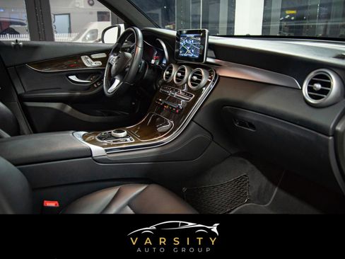 Used 2018 Mercedes-Benz GLC 300 4MATIC image 21