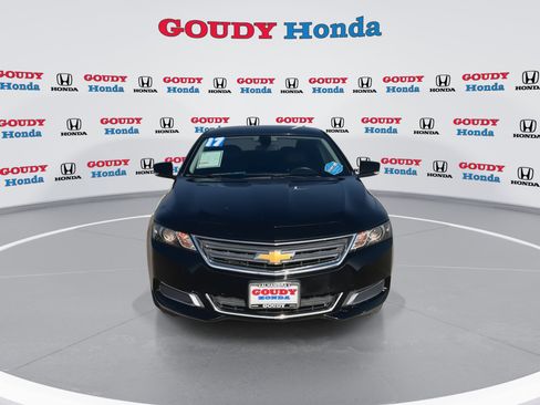 Used 2017 Chevrolet Impala LT image 3