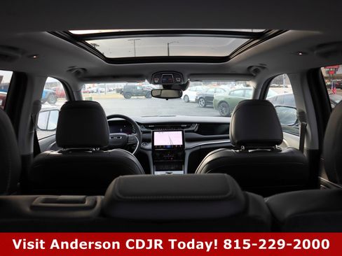New 2023 Jeep Grand Cherokee 4WD 4xe image 8