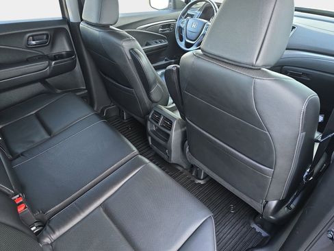 Used 2022 Honda Ridgeline RTL-E image 13