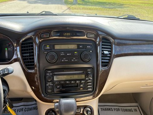 Used 2003 Toyota Highlander 4WD V6 image 50