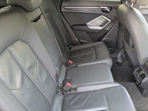 Used 2020 Audi Q3 2.0T Premium image 13