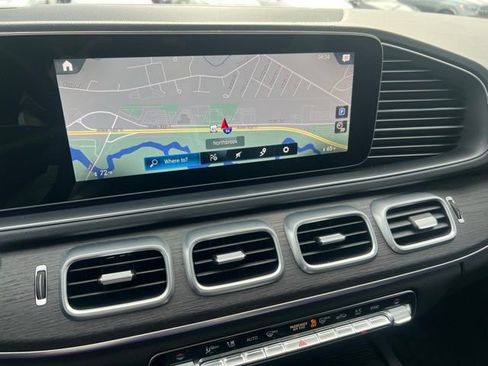 Used 2022 Mercedes-Benz GLS 450 4MATIC image 13