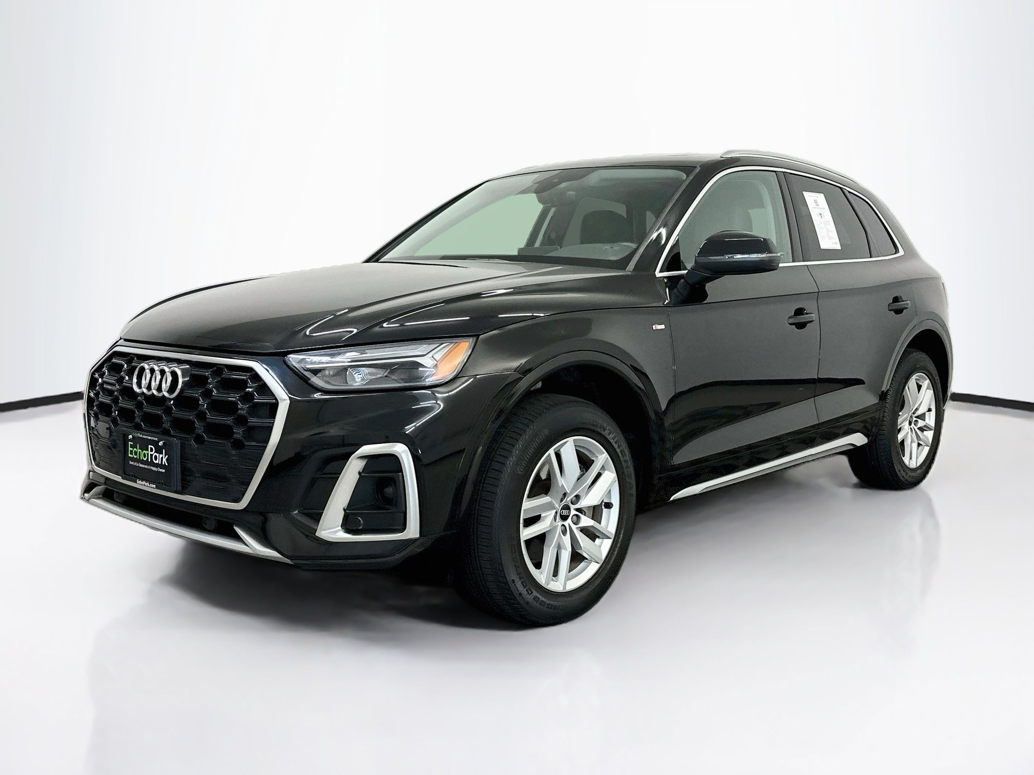 Used 2023 Audi Q5 2.0T Premium w/ Convenience Package AWD/4WD image 3