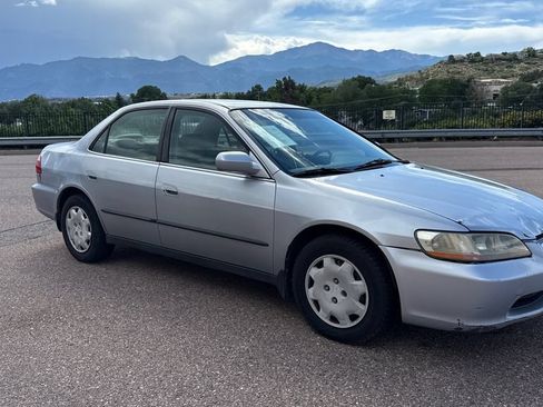 Used 1998 Honda Accord LX image 12