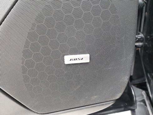 Used 2017 Cadillac XT5 Luxury w/ Driver Awareness Package image 28