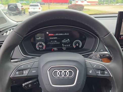 Used 2023 Audi Q5 2.0T Premium Plus w/ Premium Plus Package AWD/4WD image 42