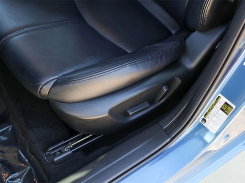 Used 2017 MAZDA MAZDA3 Touring image 11