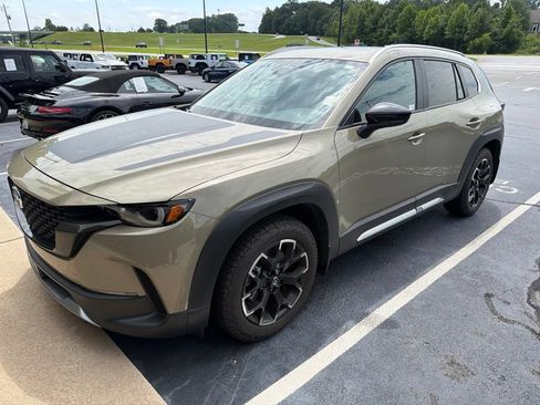 Used 2025 MAZDA CX-50 Meridian Edition w/ Apex Package AWD/4WD image 2