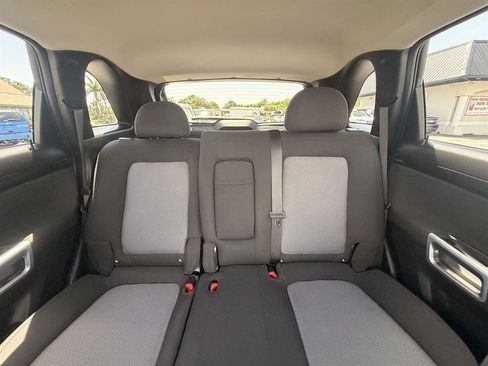Used 2013 Chevrolet Captiva Sport LT FWD image 13