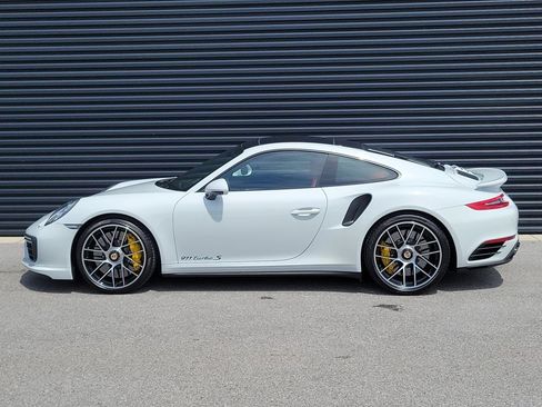 Certified 2017 Porsche 911 Turbo AWD/4WD image 2