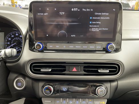 Used 2023 Hyundai Kona SEL w/ Convenience Package image 24