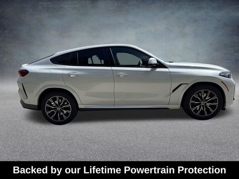 Used 2025 BMW X6 xDrive40i w/ Premium Package image 7