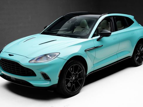 Used 2023 Aston Martin DBX AWD/4WD image 5