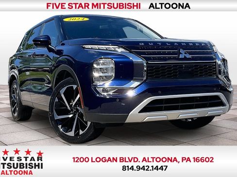 Used 2024 Mitsubishi Outlander SE AWD/4WD image 1