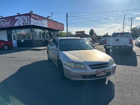Used 2000 Honda Accord EX image 4