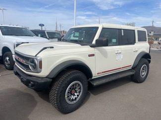 New 2026 Ford Bronco Outer Banks video 2