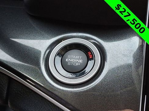 Certified 2023 Jeep Grand Cherokee Laredo image 13