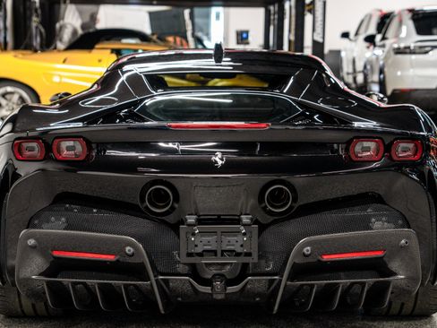 Used 2024 Ferrari SF90 Stradale image 7