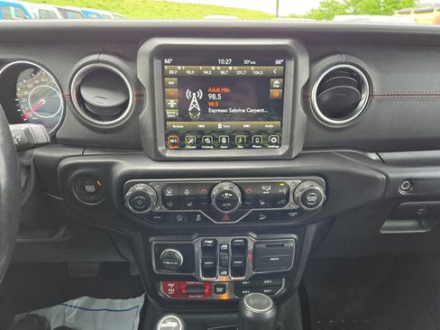 Used 2020 Jeep Wrangler Unlimited Rubicon w/ Quick Order Package 28Y Recon AWD/4WD image 24