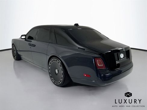 Used 2019 Rolls-Royce Phantom Sedan RWD image 8