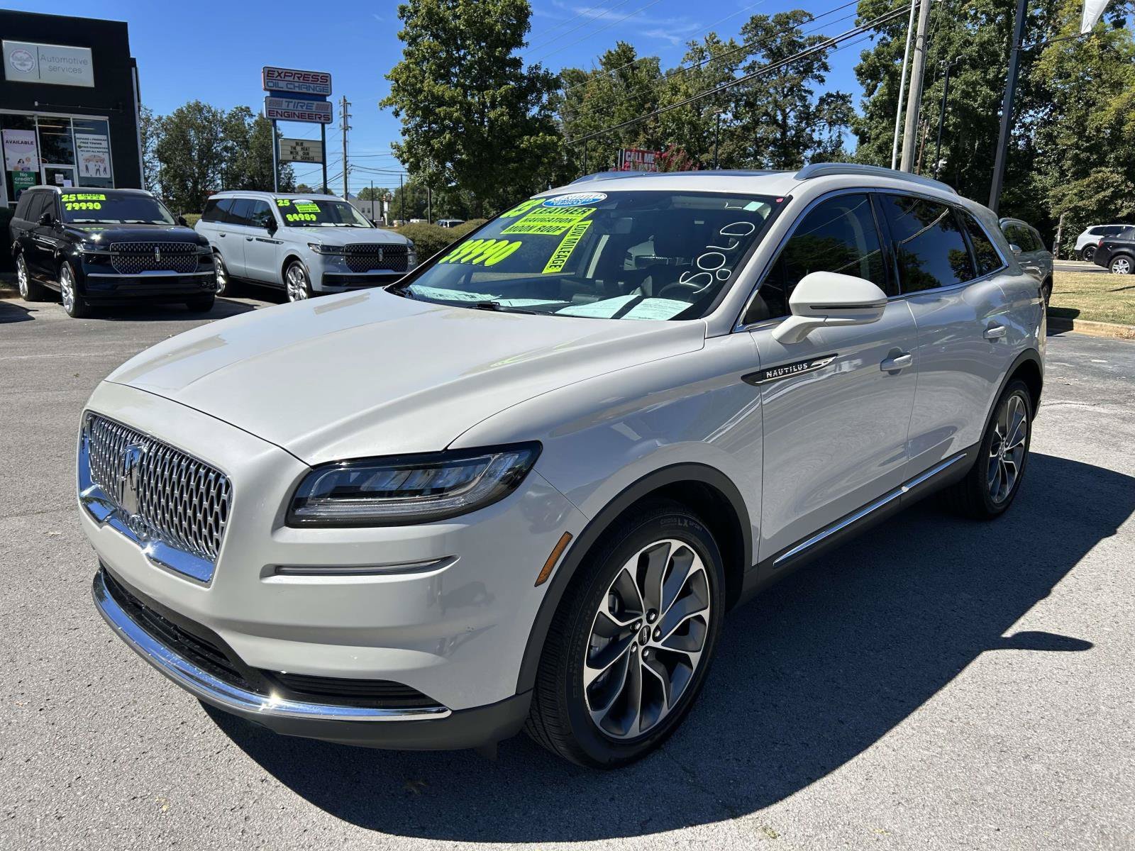 Certified 2023 Lincoln Nautilus Reserve FWD image 9