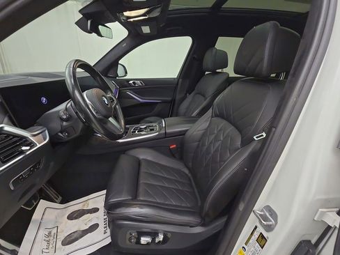 Certified 2023 BMW X7 xDrive40i w/ M Sport Package image 12