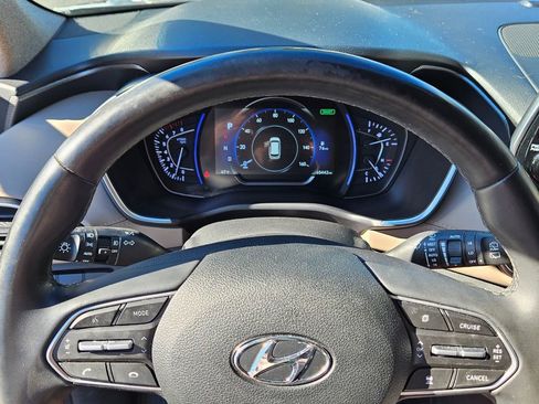 Used 2020 Hyundai Santa Fe Limited image 23