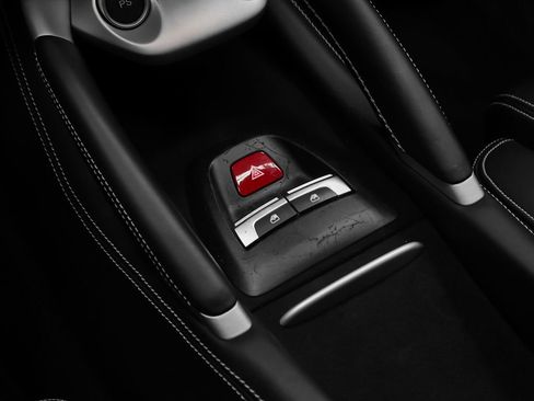 Certified 2014 Ferrari FF AWD/4WD image 56