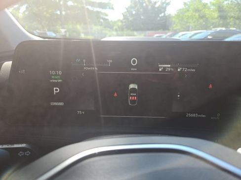 Certified 2023 Nissan Ariya FWD image 22
