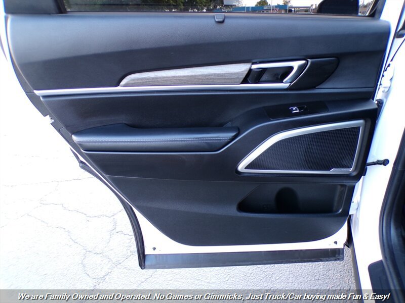 Used 2022 Kia Telluride EX w/ EX Premium Package FWD image 19