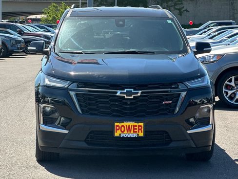 Used 2022 Chevrolet Traverse RS w/ LPO, Cargo Package AWD/4WD image 9