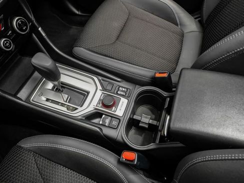 Used 2022 Subaru Forester Premium image 32