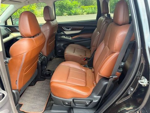 Used 2019 Subaru Ascent Touring AWD/4WD image 7