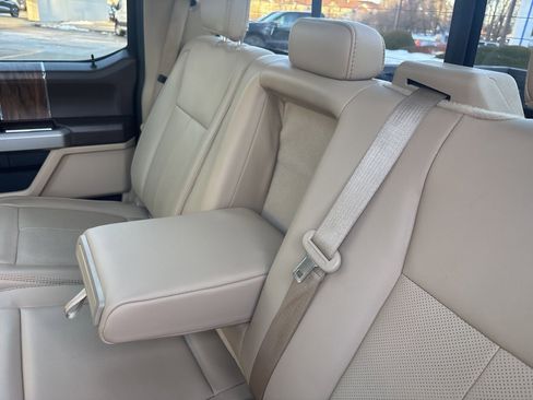 Used 2020 Ford F150 Lariat w/ Equipment Group 502A Luxury image 41