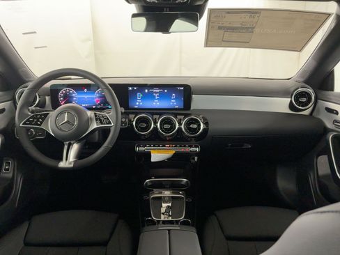 Used 2026 Mercedes-Benz CLA 250 image 15