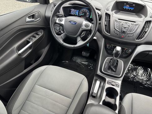 Used 2016 Ford C-MAX SE w/ Equipment Group 201A image 21