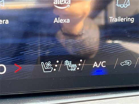 New 2025 Chevrolet Tahoe Premier image 24