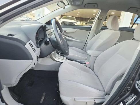 Used 2011 Toyota Corolla LE FWD image 8