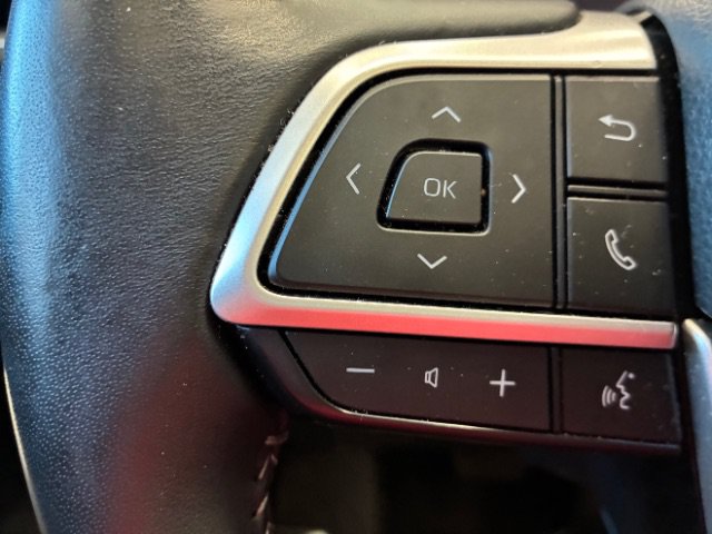 Used 2026 Toyota Highlander XLE AWD/4WD image 13