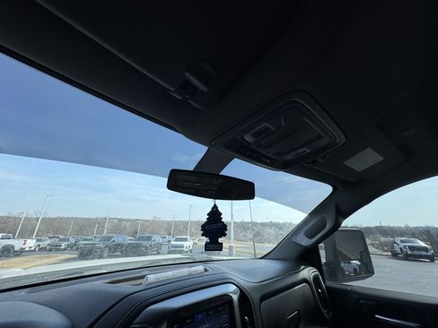 Used 2022 Chevrolet Silverado 3500 LT w/ Convenience Package image 20