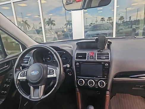 Used 2018 Subaru Forester 2.5i Touring w/ Popular Package #2 image 13