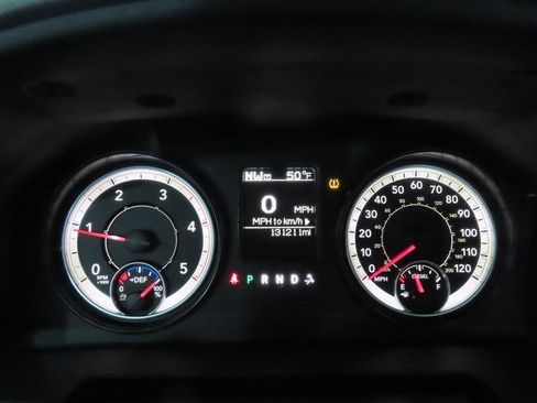 Used 2016 RAM 2500 Tradesman image 17