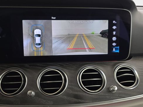 Used 2022 Mercedes-Benz E 350 Sedan image 24